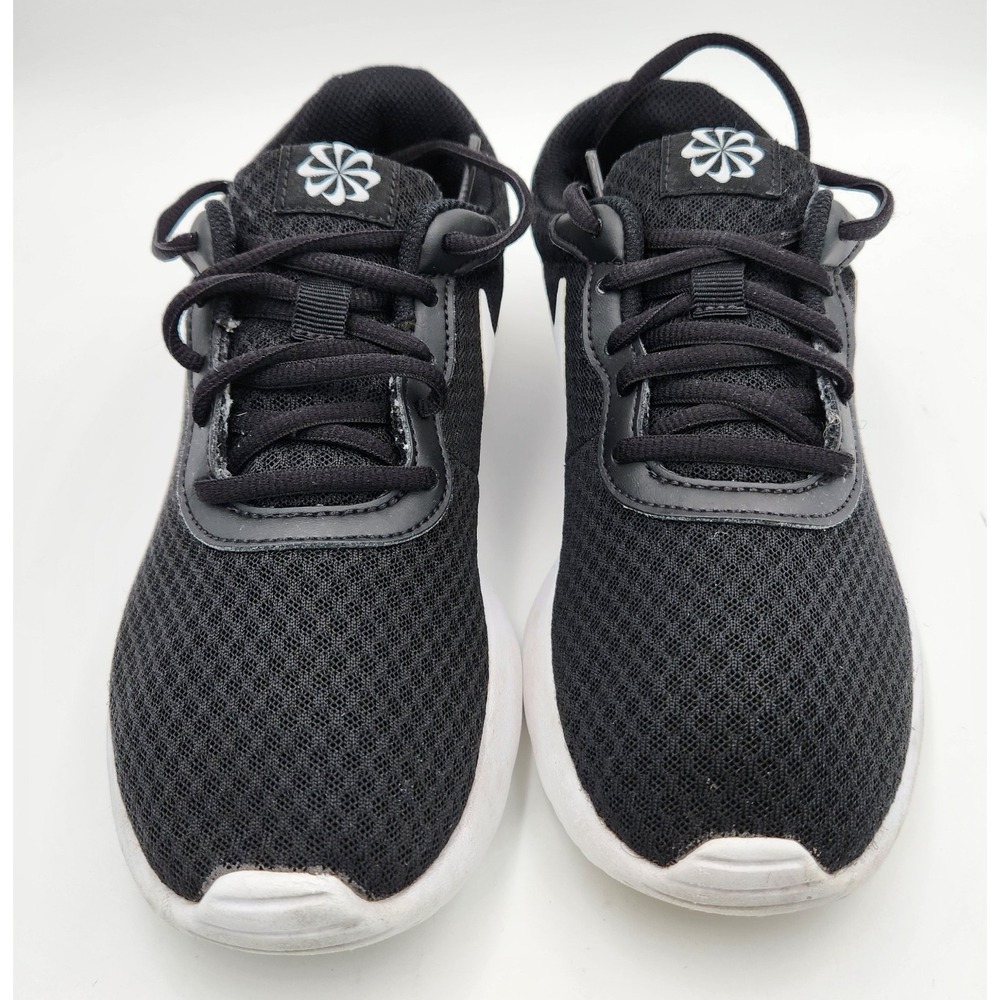 Nike Tanjun DJ6257-004 Womens 6.5 Sneakers‎ Black White Athletic Running Shoes